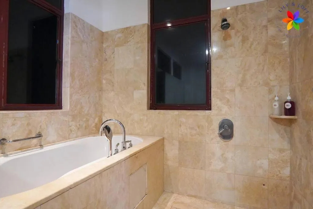 Damansara Villa With Pool - Electronic Dart, Bbq, Karaoke Kuala Lumpur 0*,