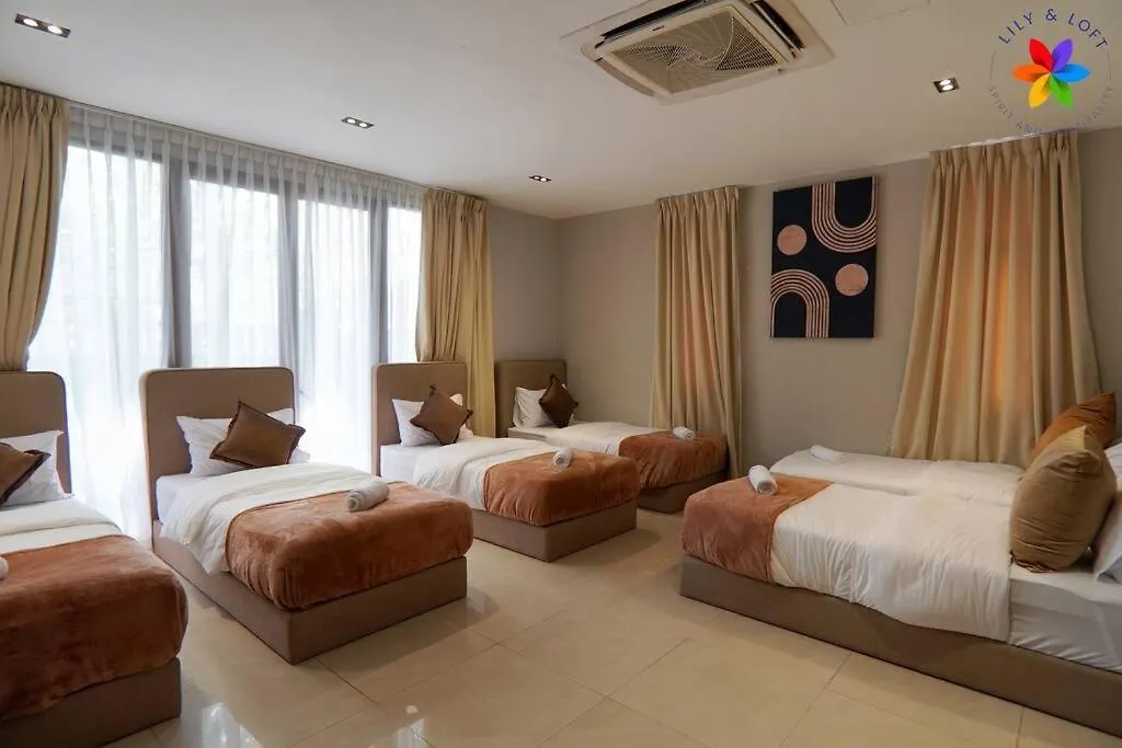 Damansara Villa With Pool - Electronic Dart, Bbq, Karaoke Kuala Lumpur 0*,  Malaysia