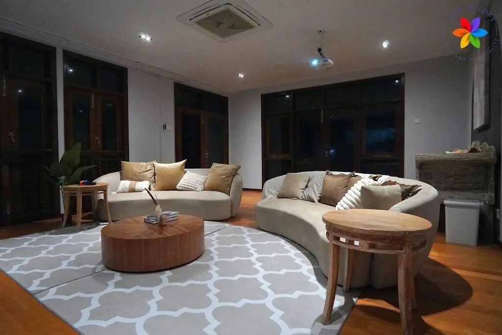 Damansara Villa With Pool - Electronic Dart, Bbq, Karaoke Kuala Lumpur