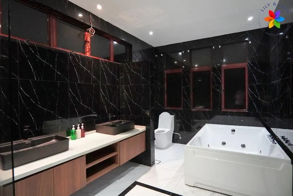 Damansara Villa With Pool - Electronic Dart, Bbq, Karaoke Kuala Lumpur