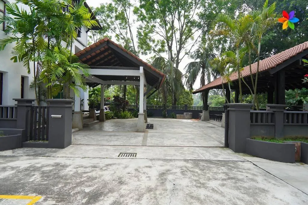 Damansara Villa With Pool - Electronic Dart, Bbq, Karaoke Kuala Lumpur